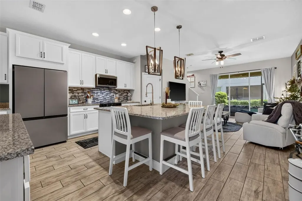 6231 Scarlet Darter Way Tampa FL 33625