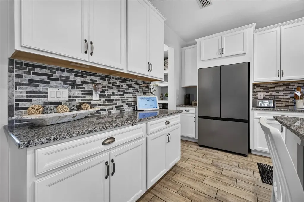 6231 Scarlet Darter Way Tampa FL 33625