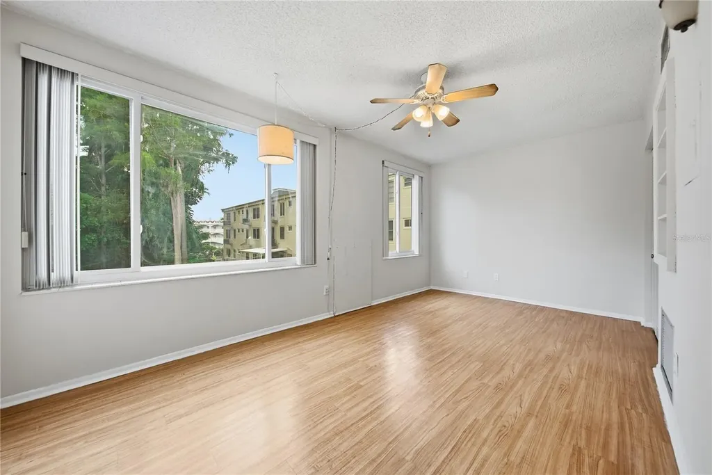 2458 Florentine Way Clearwater FL 33763