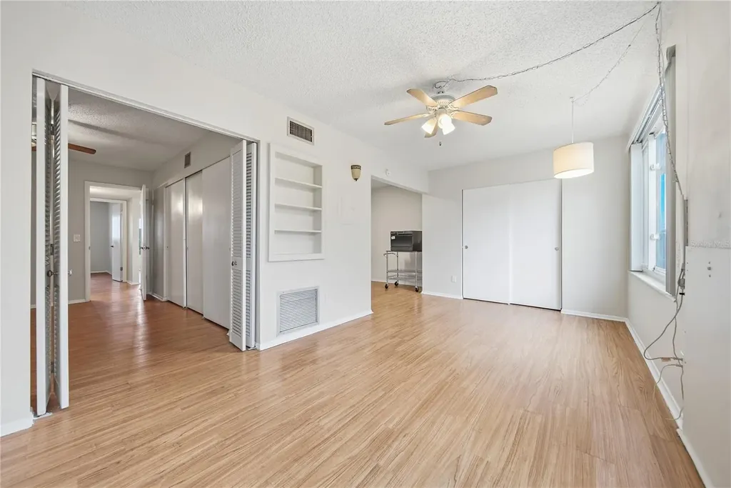 2458 Florentine Way Clearwater FL 33763