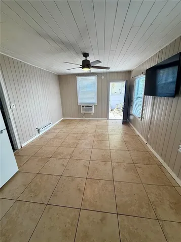 3452 9th Avenue N St Petersburg FL 33713