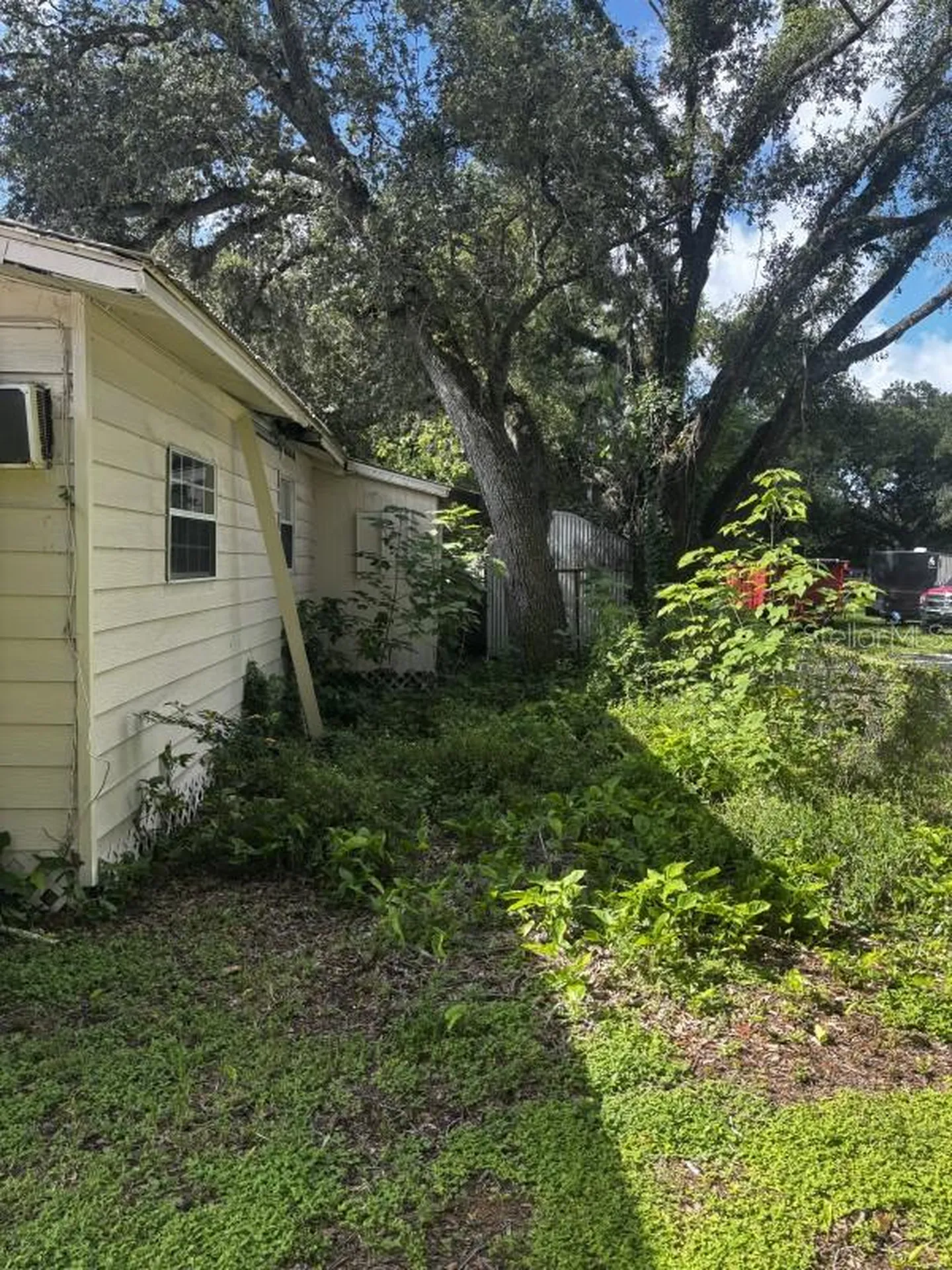 7221 Westinghouse Avenue Tampa FL 33619