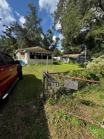 7221 Westinghouse Avenue Tampa FL 33619