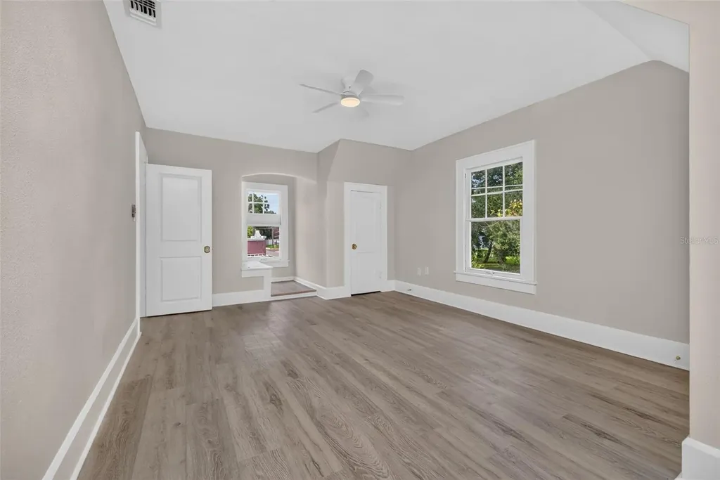 1201 Oakhill Street Lakeland FL 33815