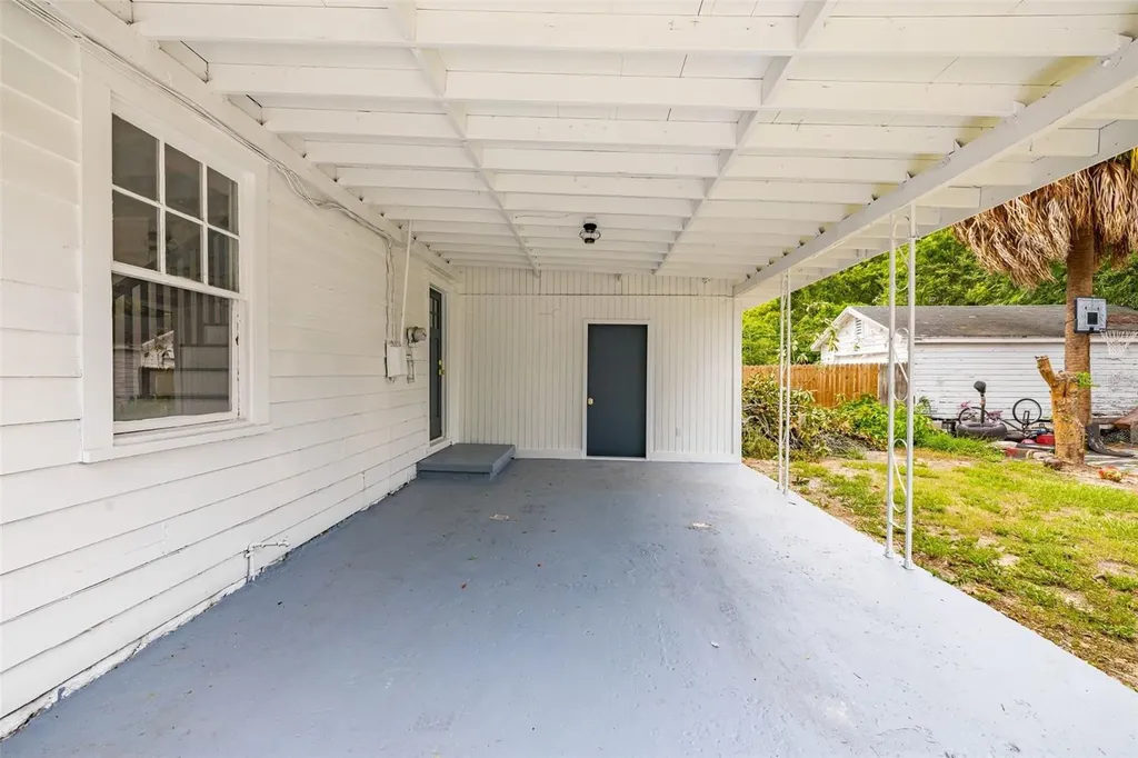 1201 Oakhill Street Lakeland FL 33815