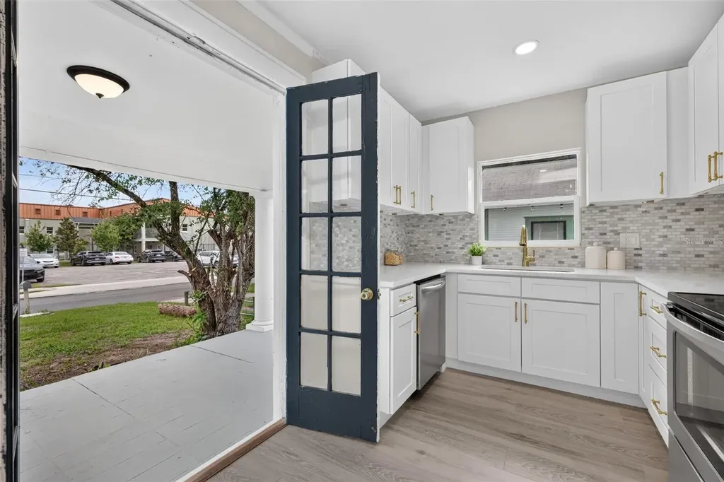 1201 Oakhill Street Lakeland FL 33815