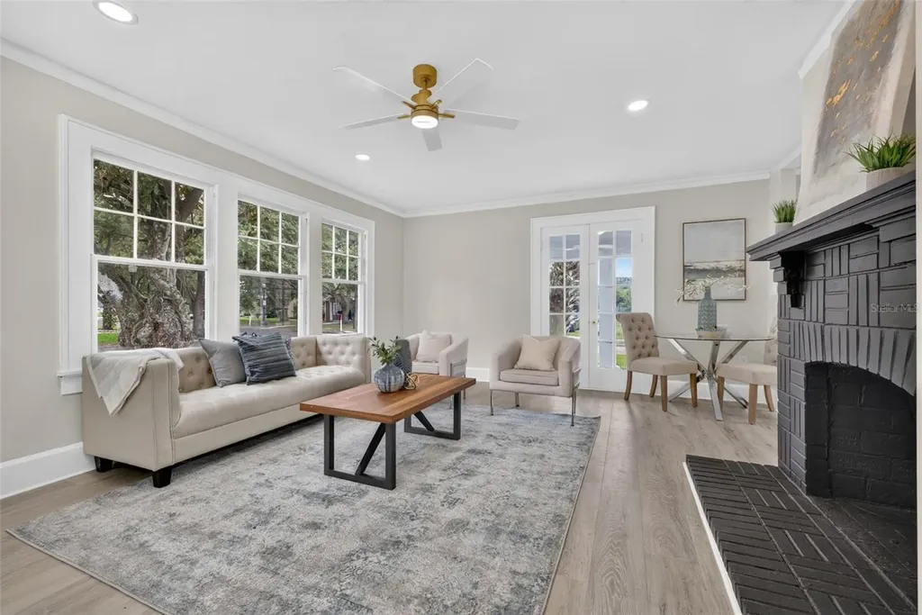 1201 Oakhill Street Lakeland FL 33815