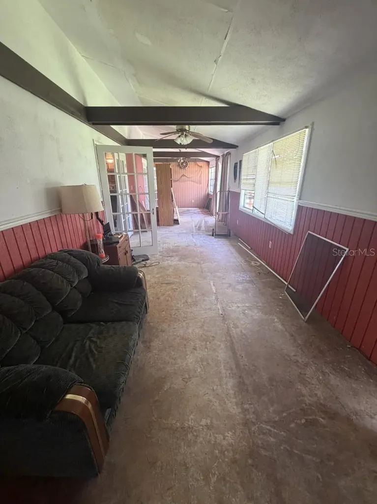 9818 Reylinda Avenue Thonotosassa FL 33592