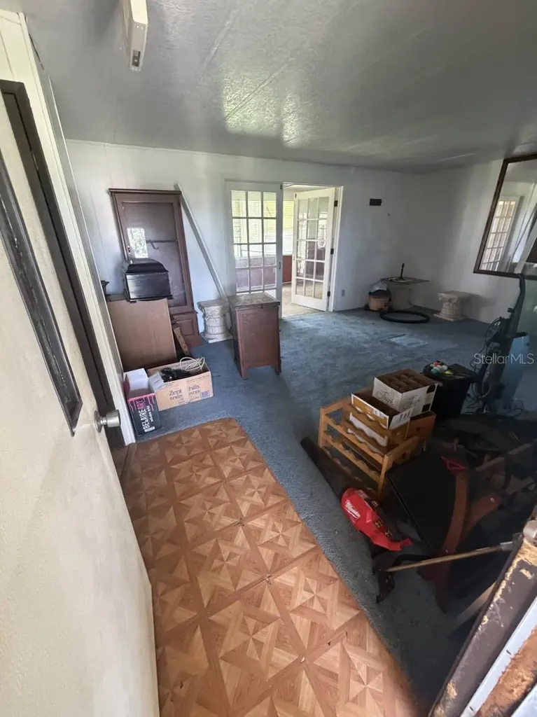 9818 Reylinda Avenue Thonotosassa FL 33592
