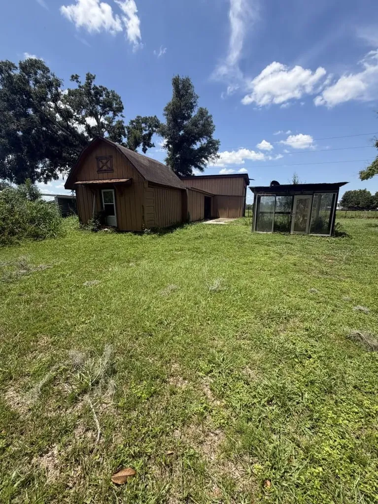 9818 Reylinda Avenue Thonotosassa FL 33592