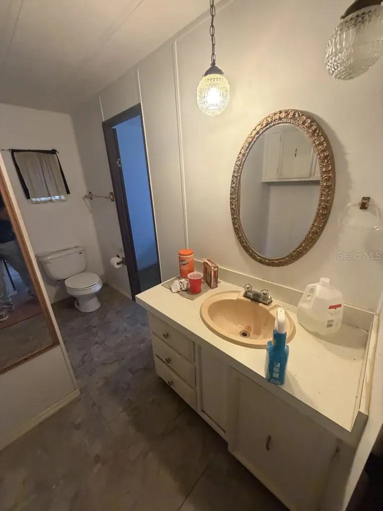 9818 Reylinda Avenue Thonotosassa FL 33592