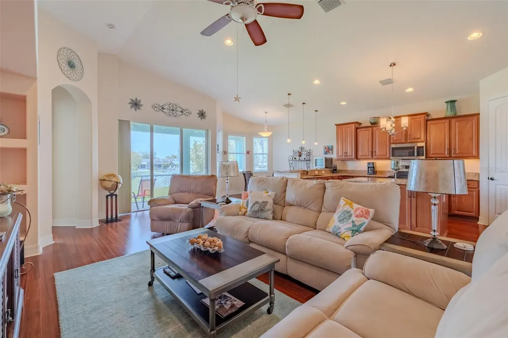 562 Bimini Bay Boulevard Apollo Beach FL 33572