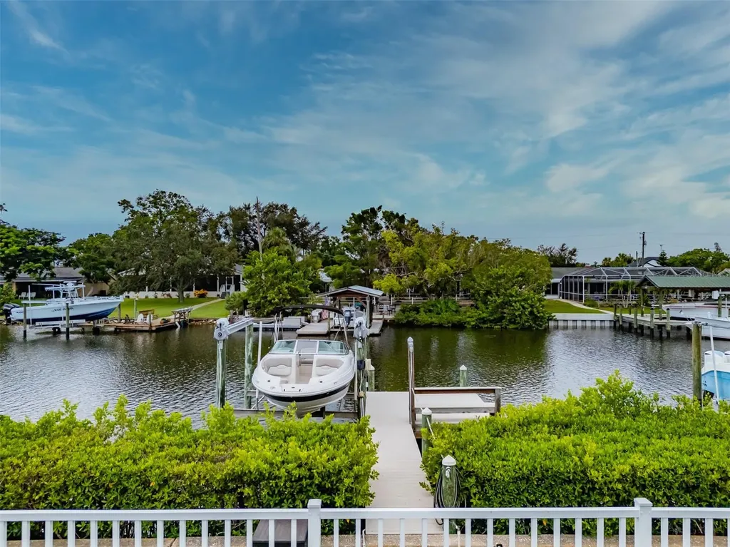 562 Bimini Bay Boulevard Apollo Beach FL 33572