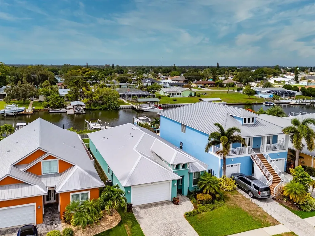 562 Bimini Bay Boulevard Apollo Beach FL 33572