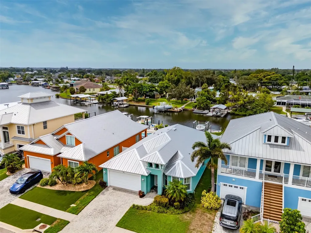 562 Bimini Bay Boulevard Apollo Beach FL 33572
