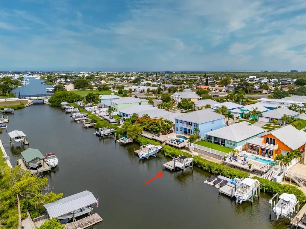 562 Bimini Bay Boulevard Apollo Beach FL 33572