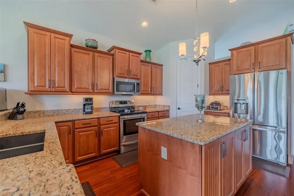 562 Bimini Bay Boulevard Apollo Beach FL 33572