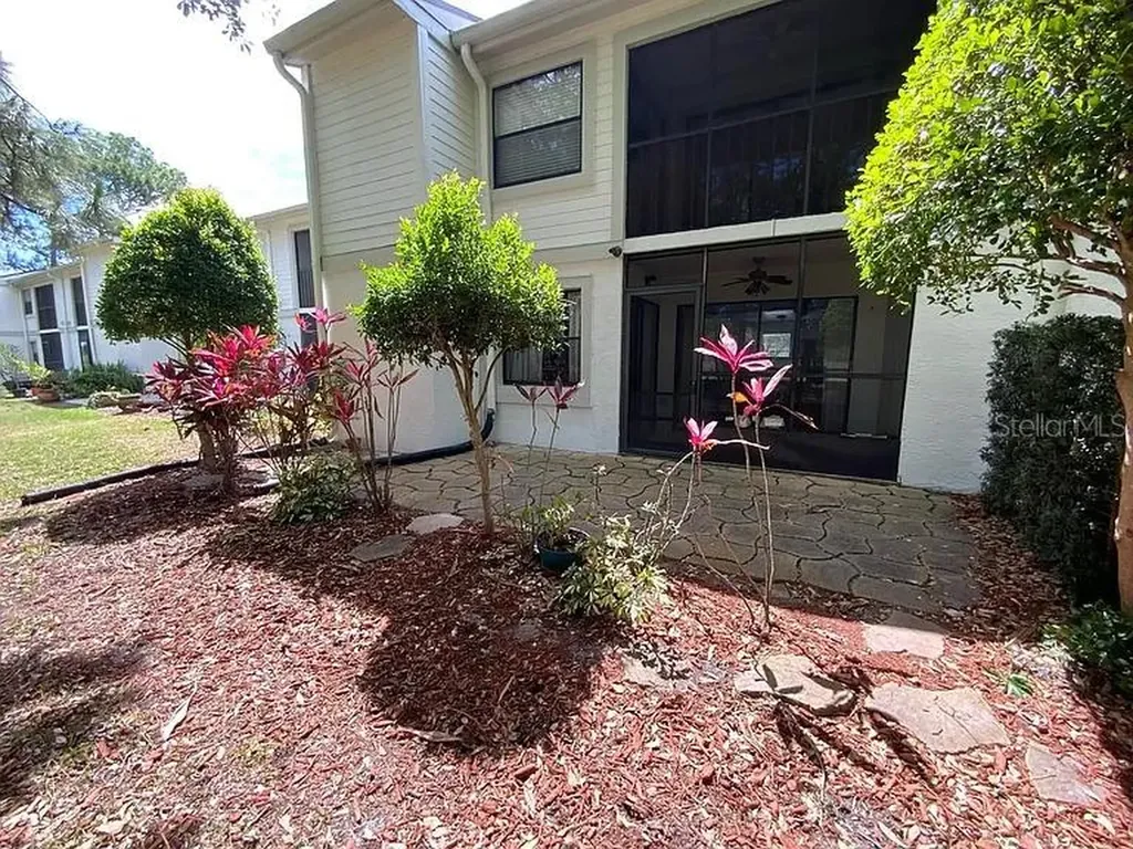 109 Meadow Lane Oldsmar FL 34677