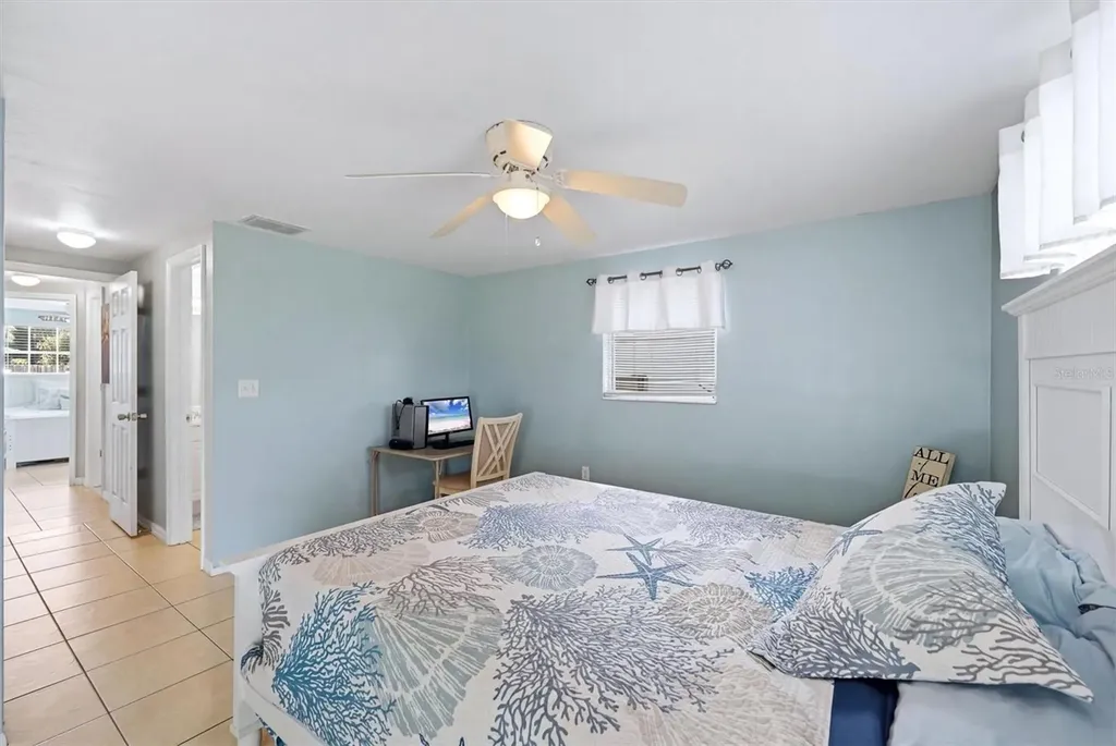 630 E Seminole Drive Venice FL 34293