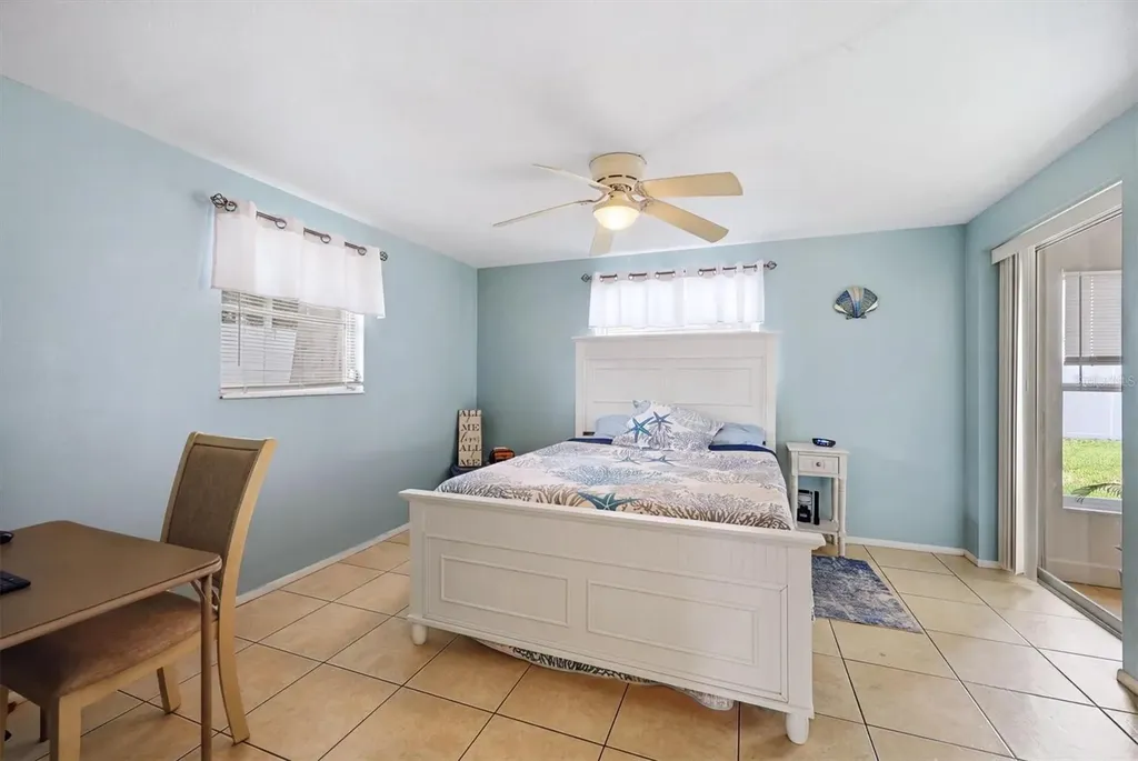 630 E Seminole Drive Venice FL 34293