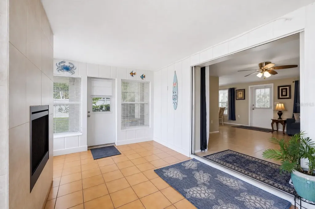 630 E Seminole Drive Venice FL 34293