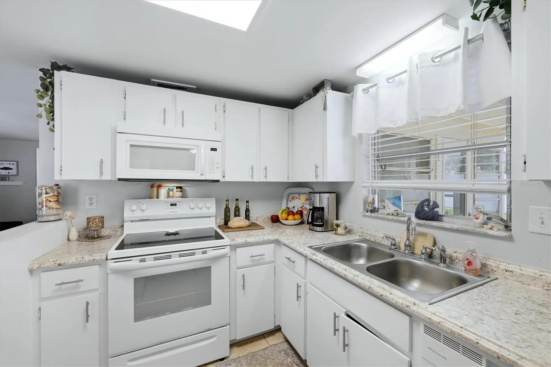 630 E Seminole Drive Venice FL 34293