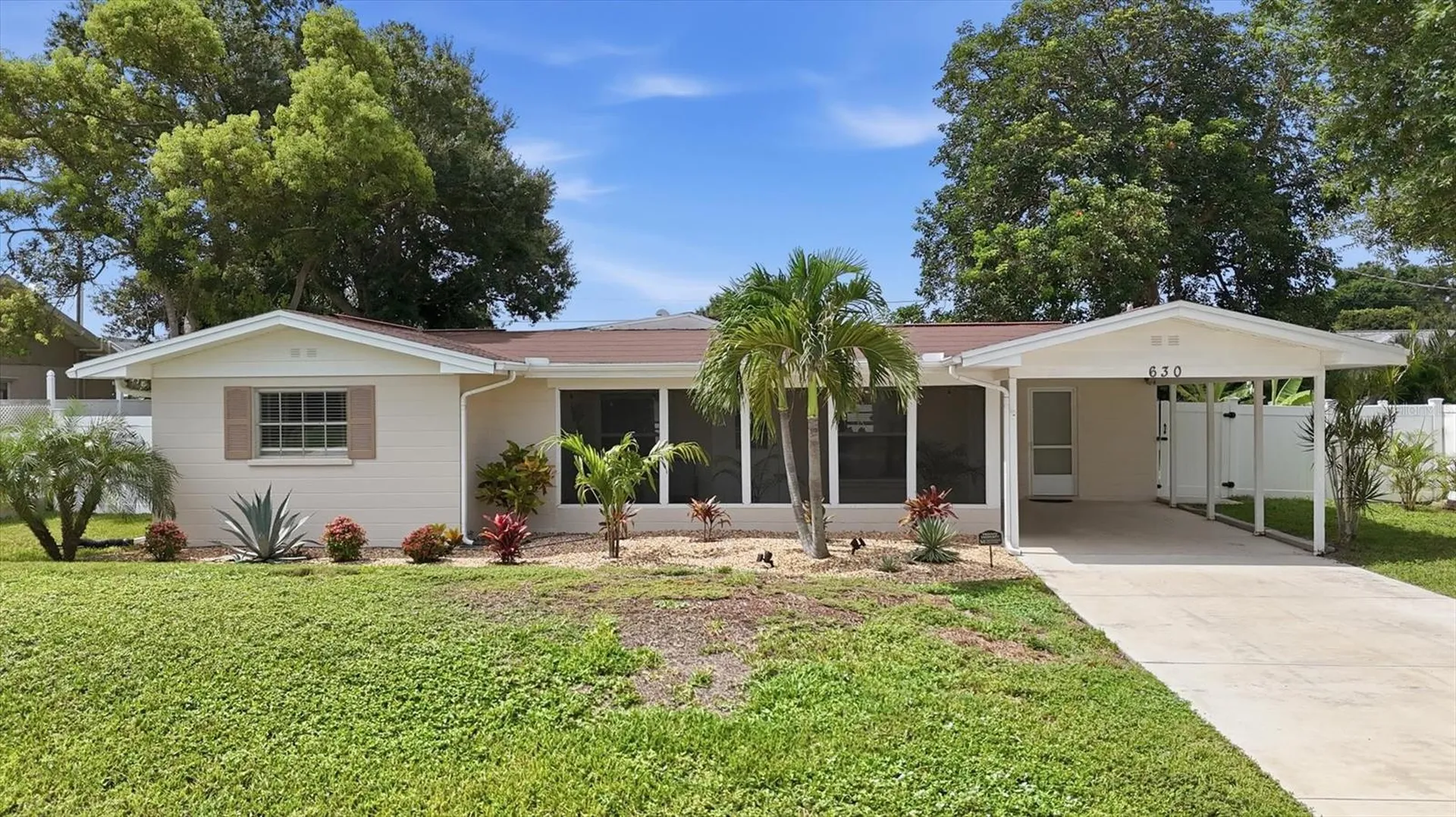 630 E Seminole Drive Venice FL 34293