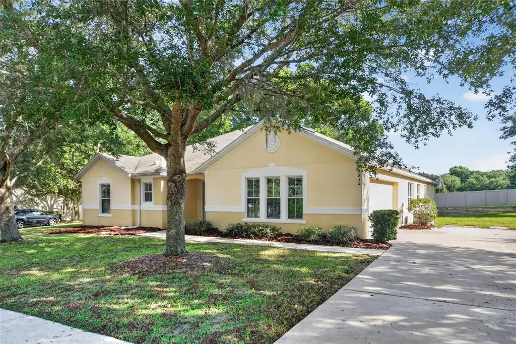 2832 Breezy Meadow Road Apopka FL 32712