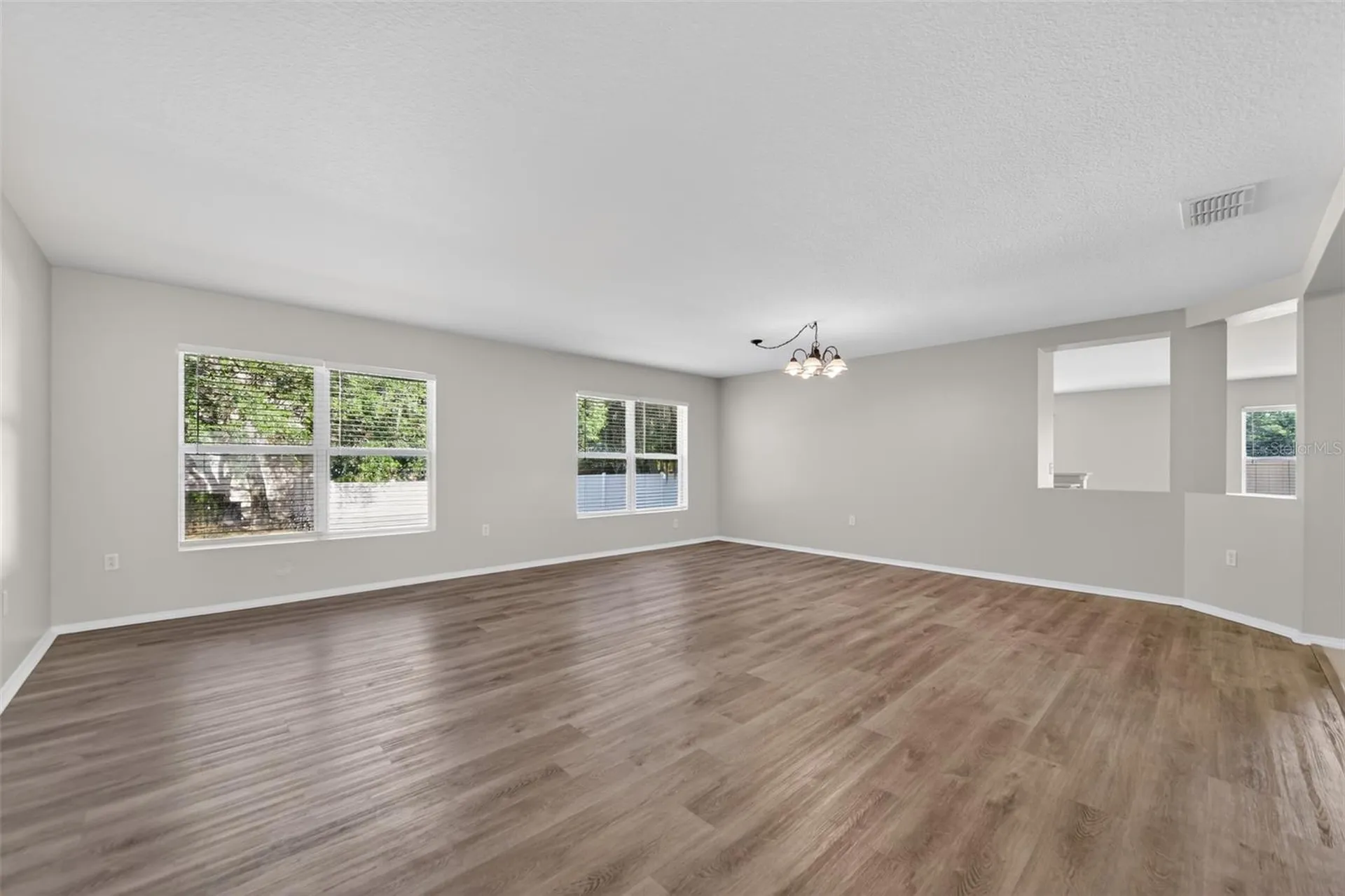 2832 Breezy Meadow Road Apopka FL 32712