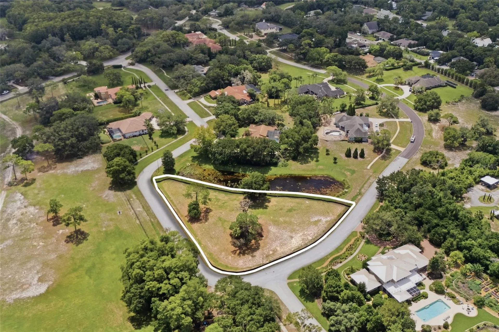 520 Austin Drive Tarpon Springs FL 34688