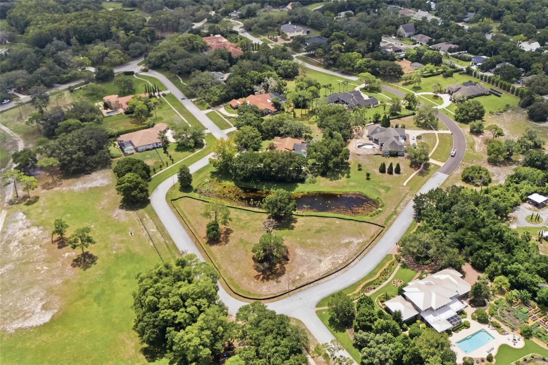 520 Austin Drive Tarpon Springs FL 34688