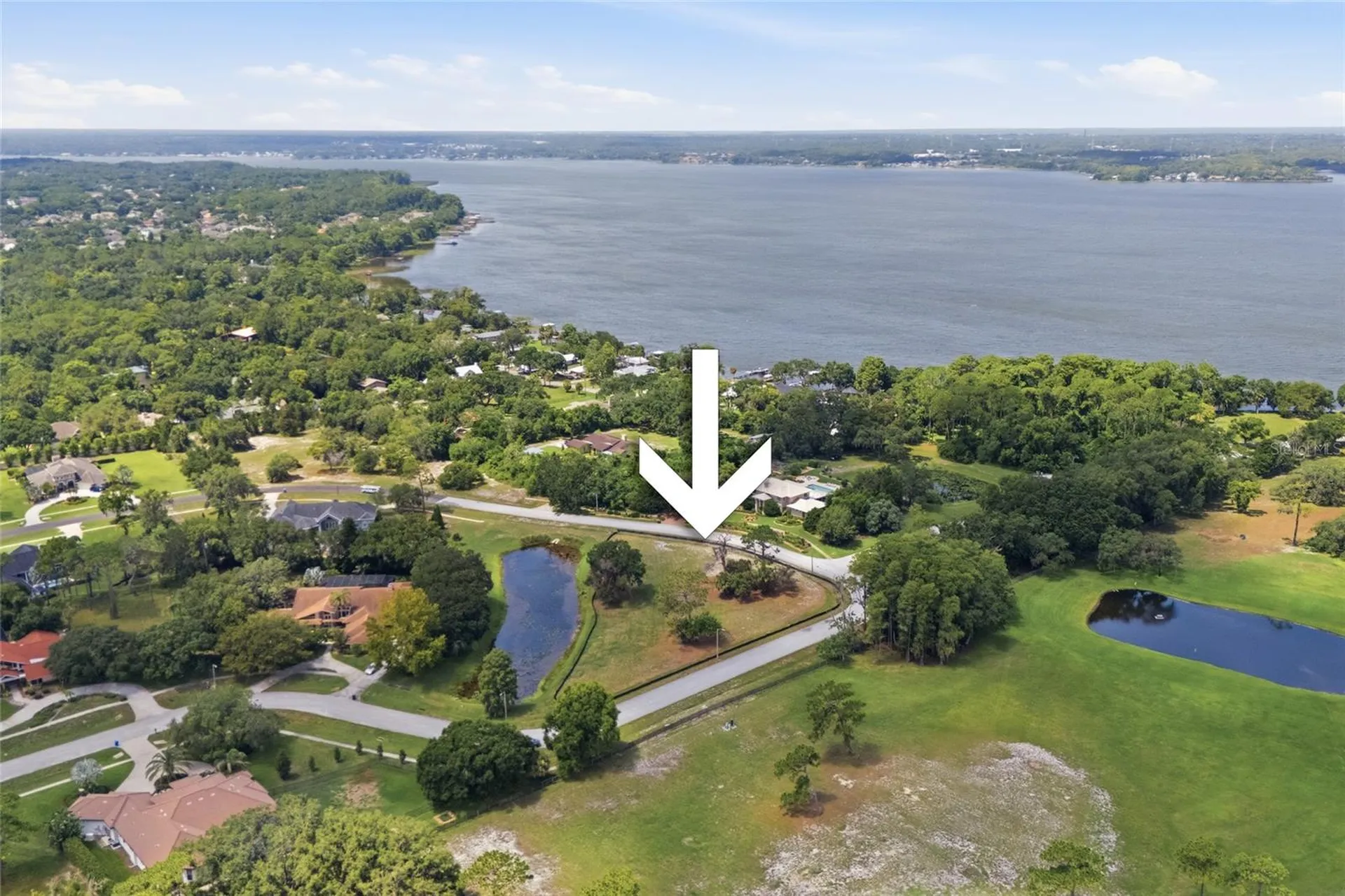 520 Austin Drive Tarpon Springs FL 34688