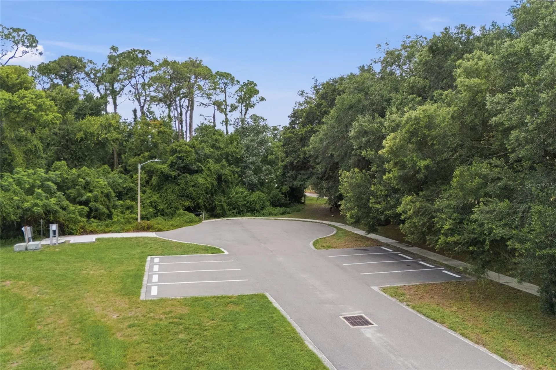 520 Austin Drive Tarpon Springs FL 34688