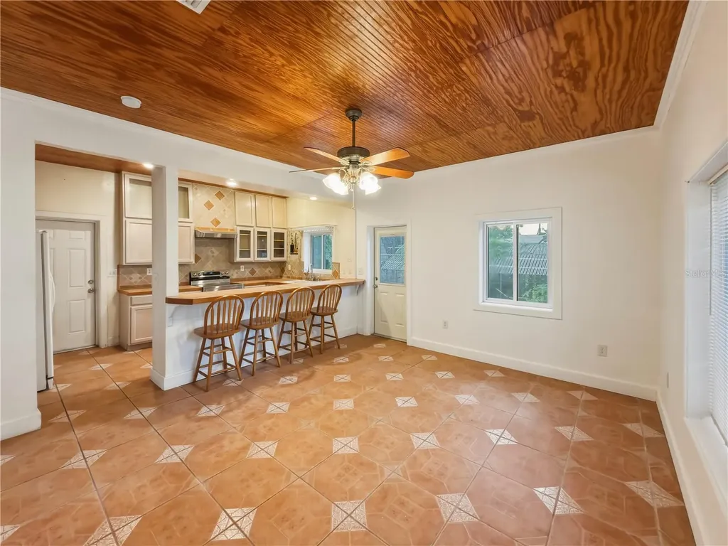211 E 131st Avenue Tampa FL 33612
