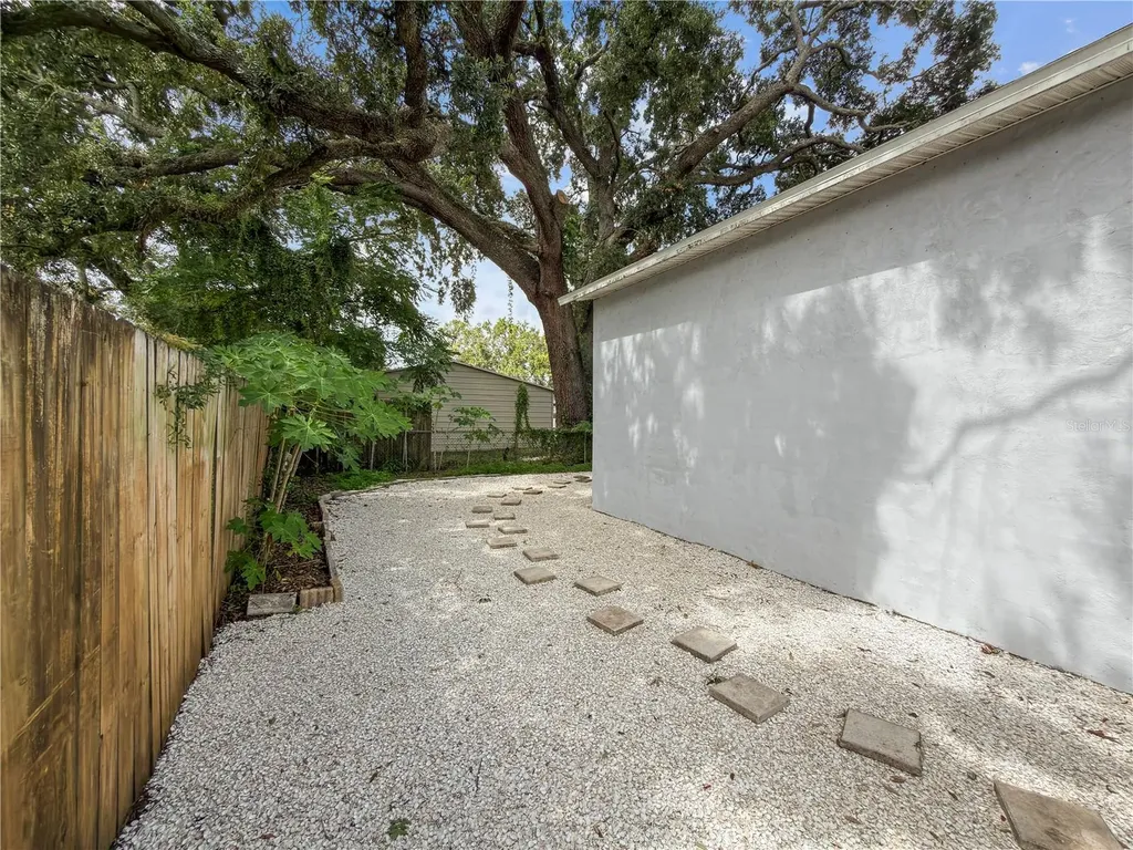 211 E 131st Avenue Tampa FL 33612