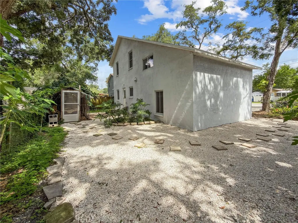 211 E 131st Avenue Tampa FL 33612