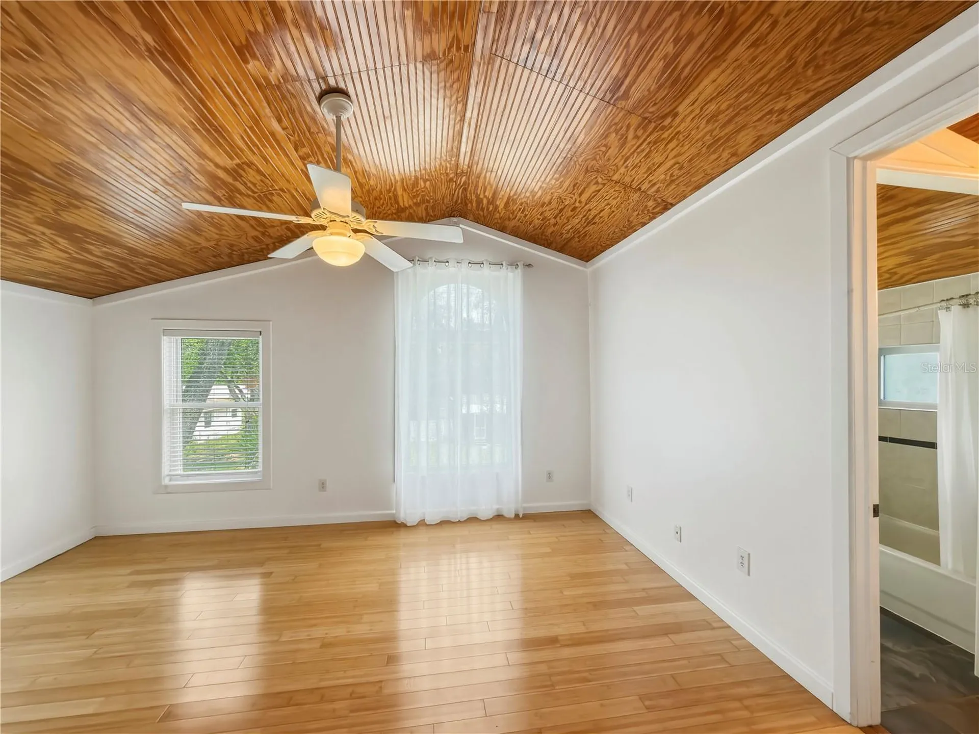 211 E 131st Avenue Tampa FL 33612