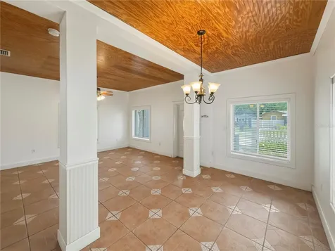 211 E 131st Avenue Tampa FL 33612