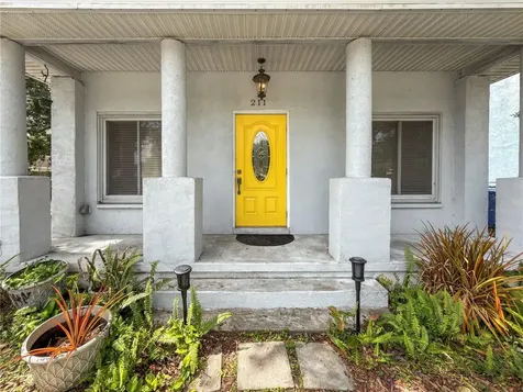 211 E 131st Avenue Tampa FL 33612