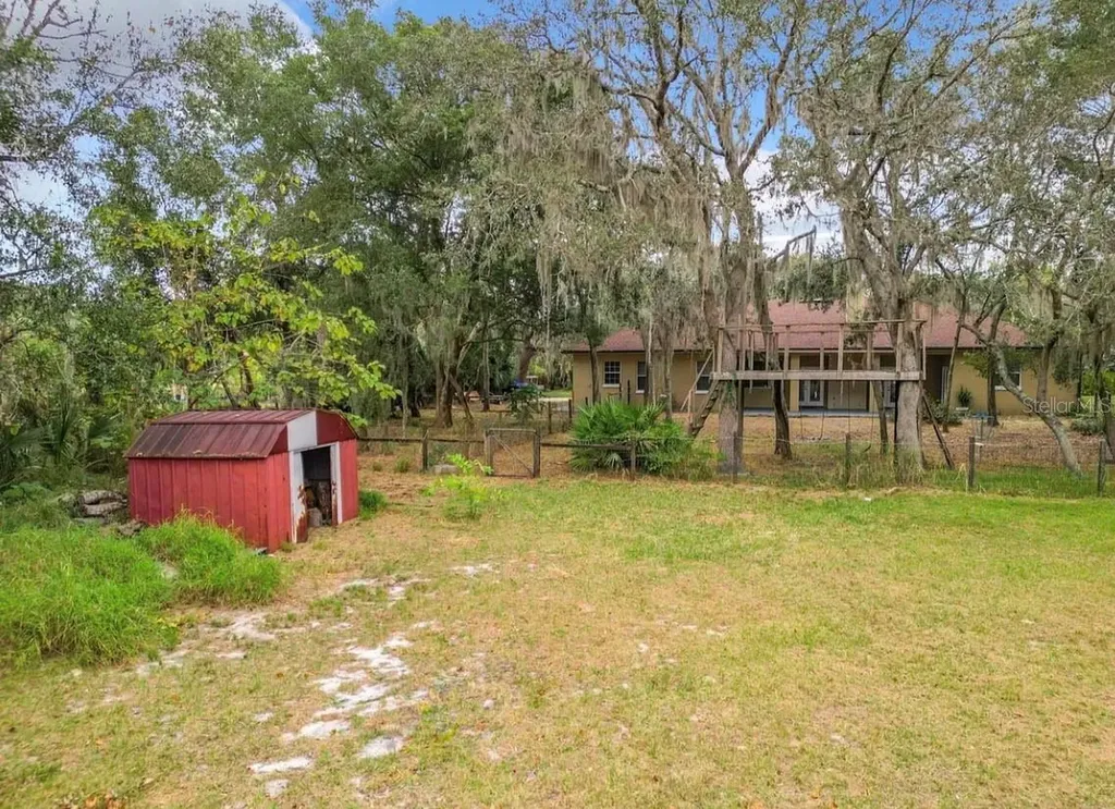 8684 A D Mims Road Orlando FL 32818