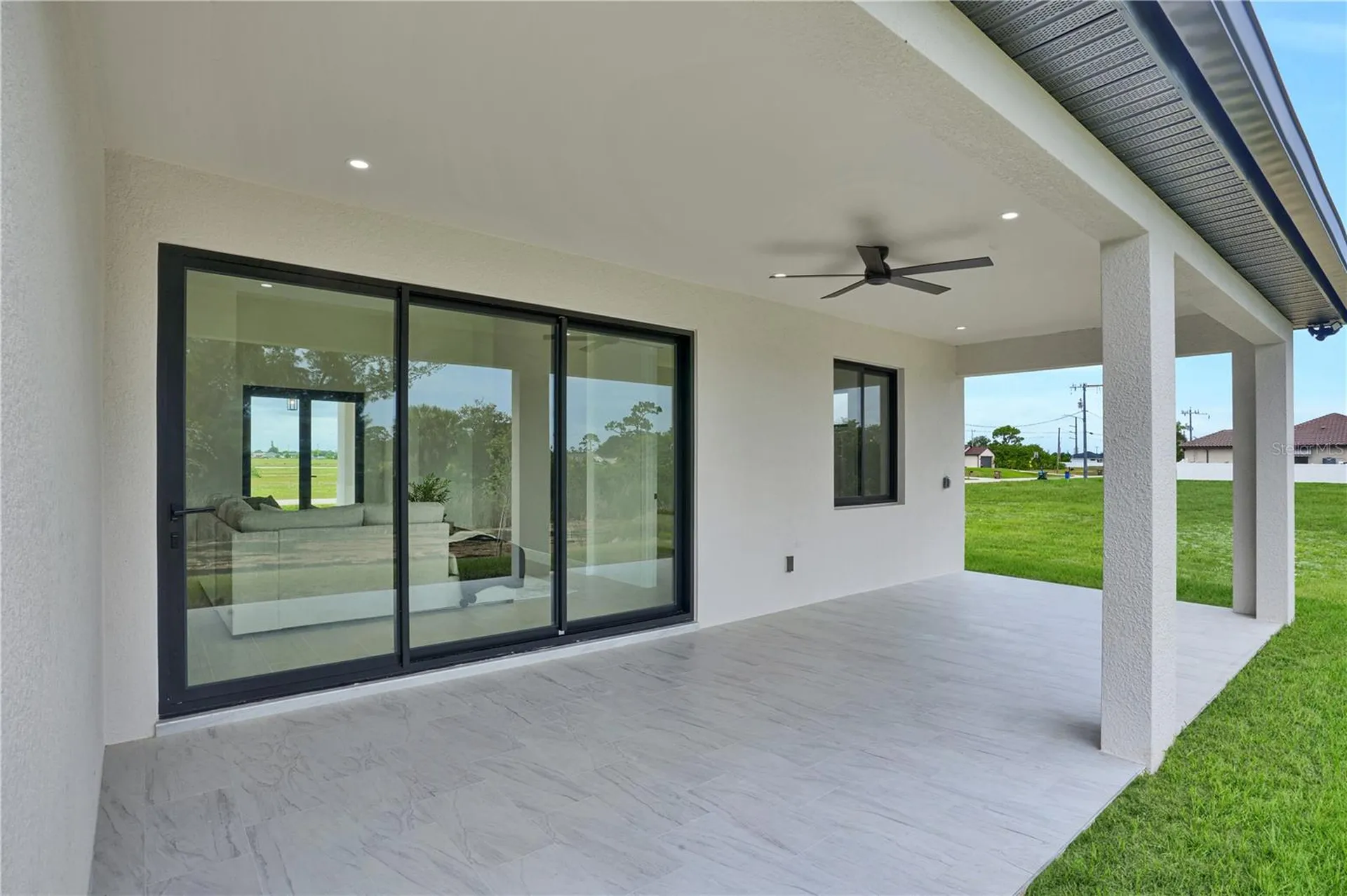 1239 NW 24th Terrace Cape Coral FL 33993