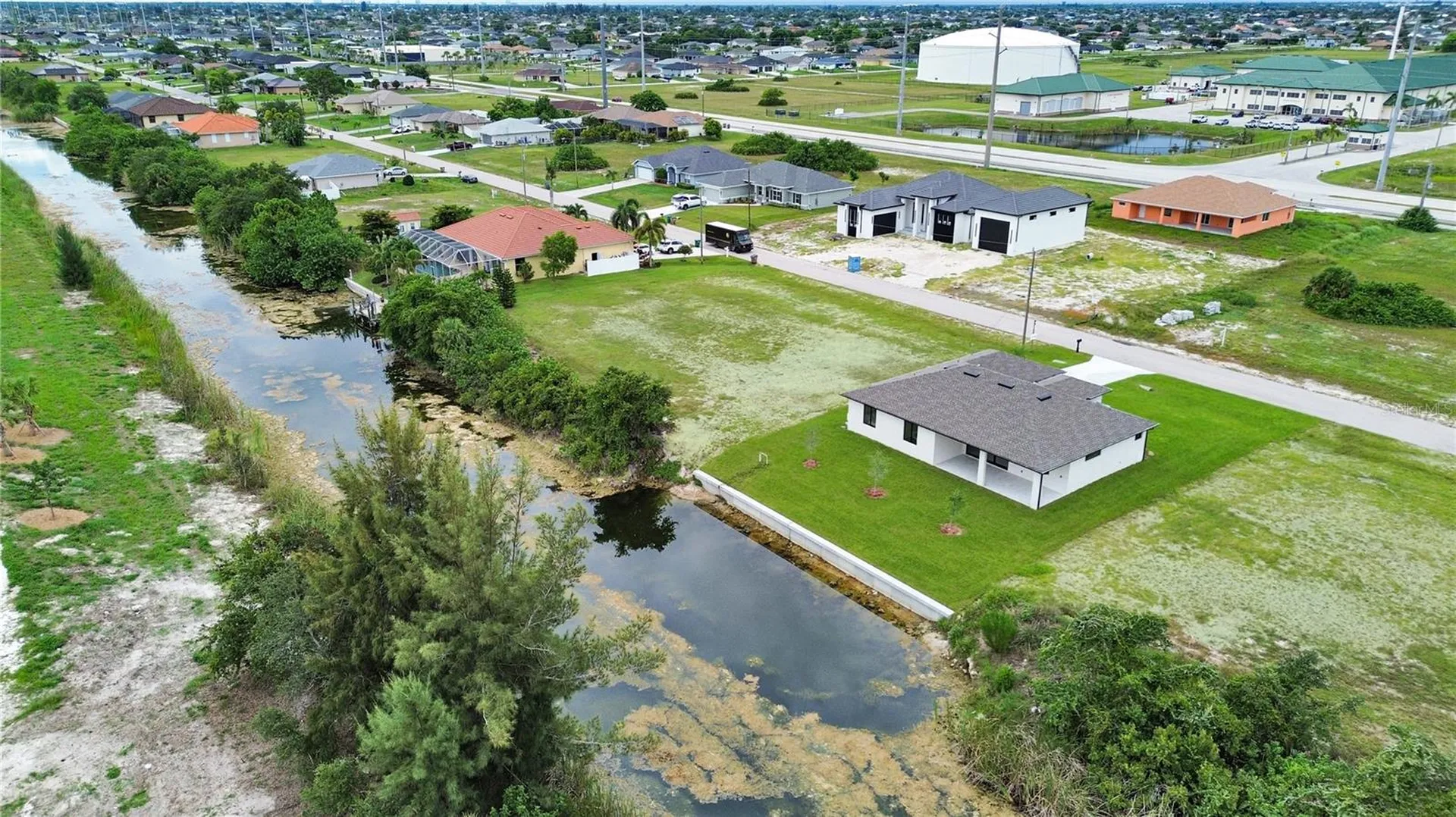 1239 NW 24th Terrace Cape Coral FL 33993