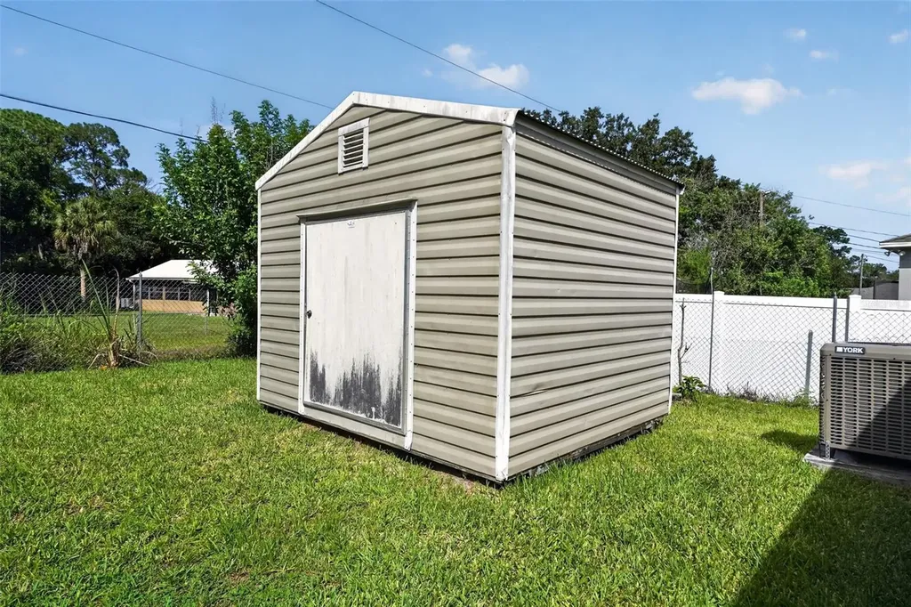 1081 Johnston Road SE Palm Bay FL 32909