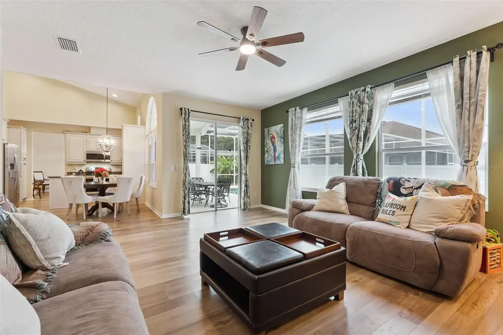 8355 Diamond Cove Circle Orlando FL 32836