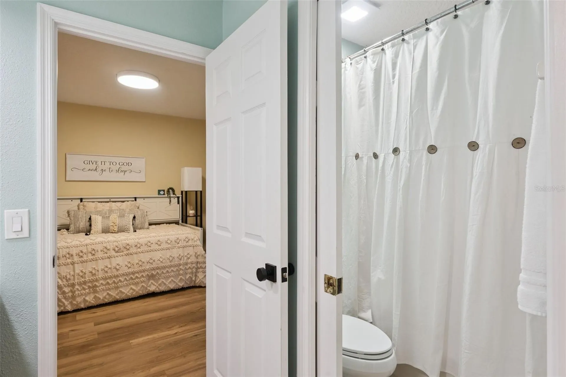 8355 Diamond Cove Circle Orlando FL 32836