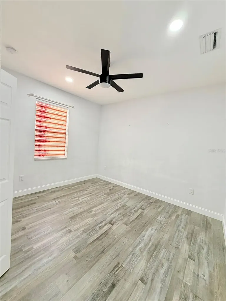 5160 70th Avenue N Pinellas Park FL 33781