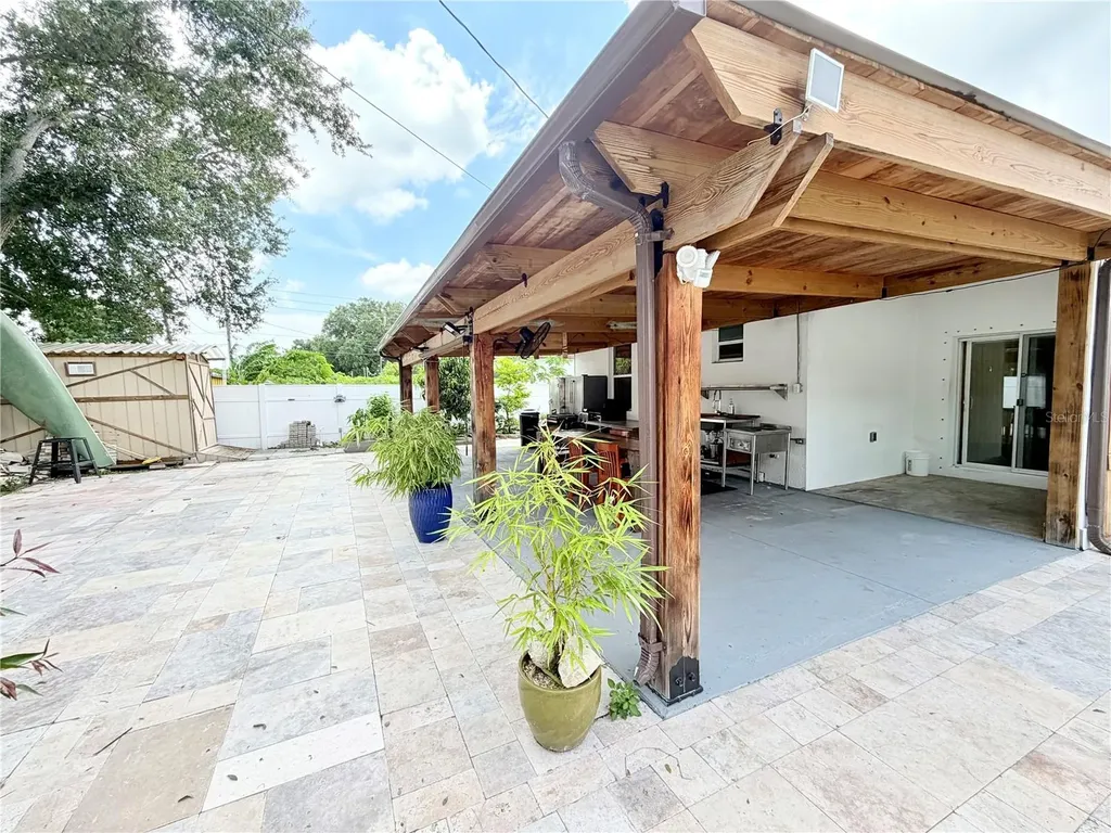 5160 70th Avenue N Pinellas Park FL 33781
