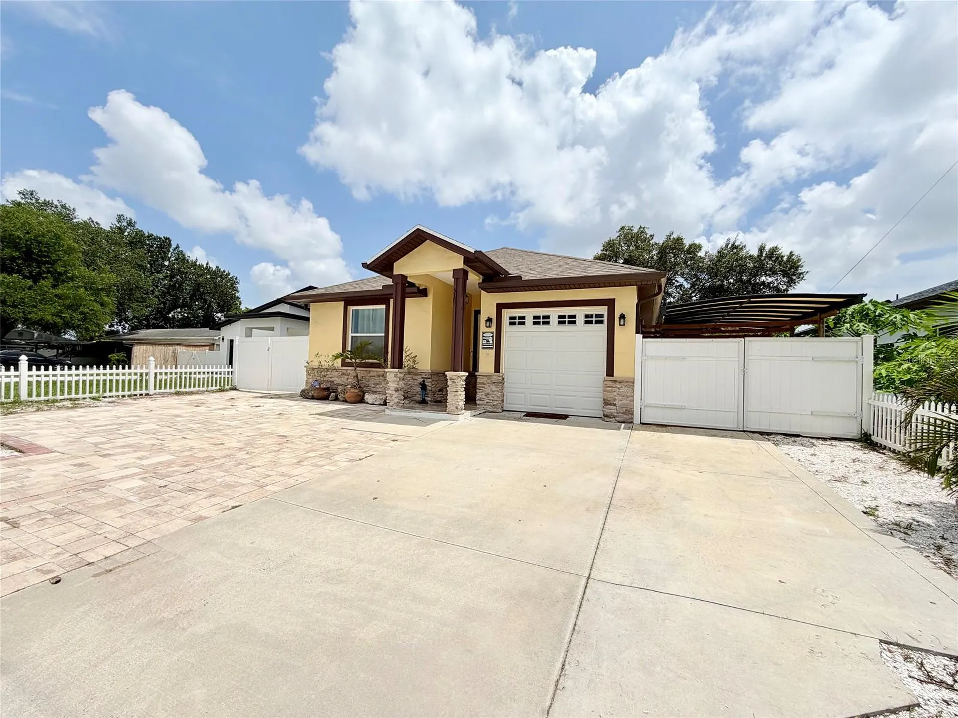 5160 70th Avenue N Pinellas Park FL 33781