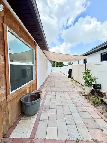 5160 70th Avenue N Pinellas Park FL 33781