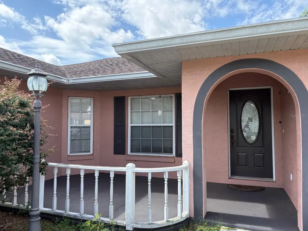 126 Brighton Circle Auburndale FL 33823